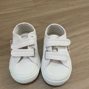 SUPERGA Kids Sneakers 2750 Classic Velcro Style *NEW* White Pair Only, Sz 22